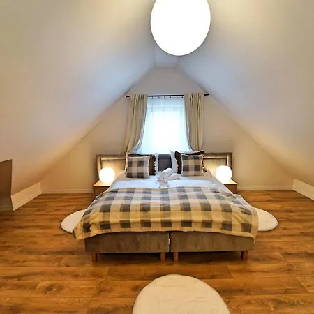 Everysky Nad Lomnica 15-15a Apartment