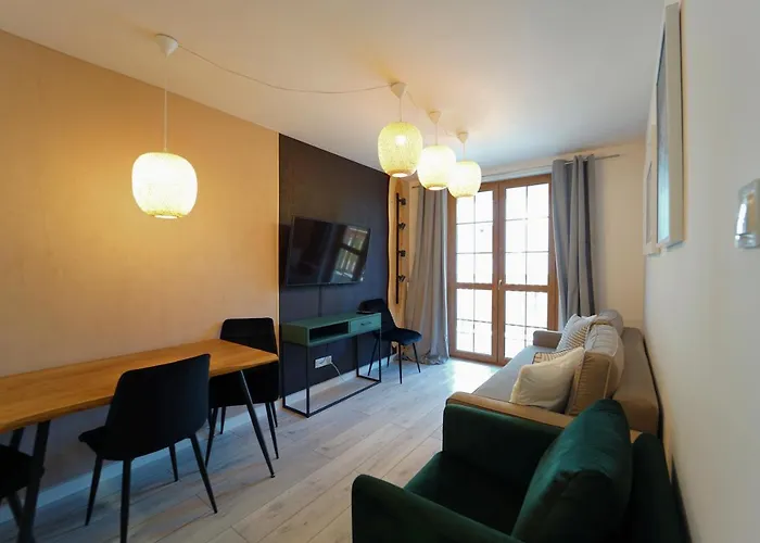 Apartment Everysky Nad Lomnica 15-15a