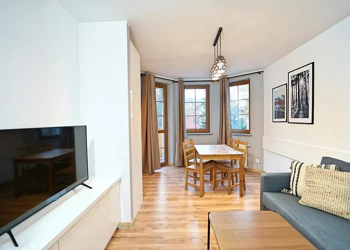 Apartment Everysky Nad Lomnica 15-15a