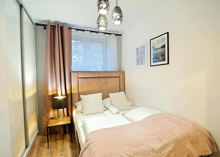 Everysky Nad Lomnica 15-15a Apartment *