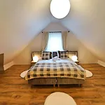 Everysky Nad Lomnica 15-15a Apartmán