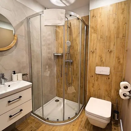 Everysky Nad Lomnica 15-15a Karpacz