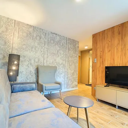 Lejlighed Everysky Nad Lomnica 15-15a *