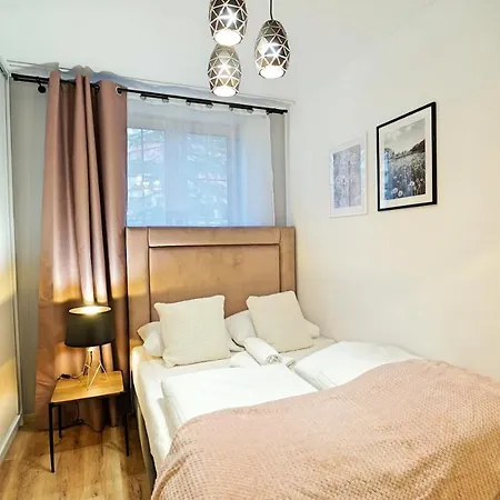 Everysky Nad Lomnica 15-15a Lejlighed *