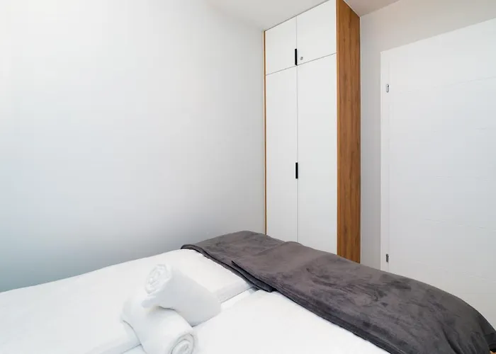 Everysky Nad Lomnica 15-15a Apartment *