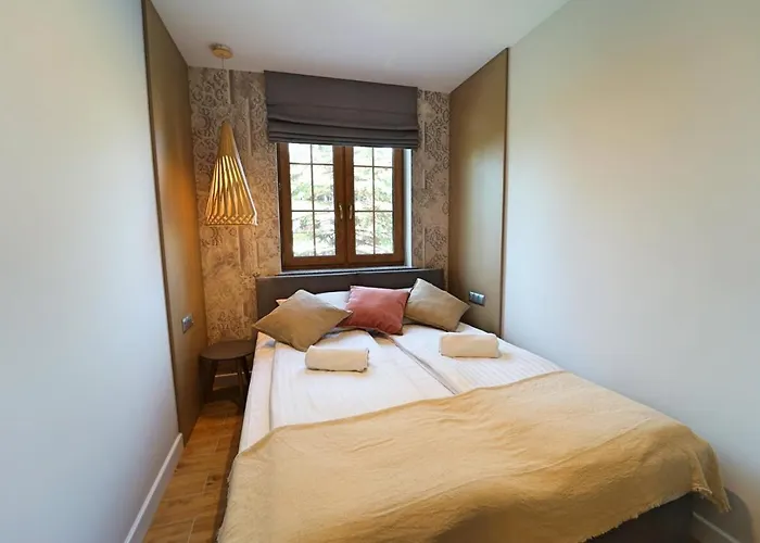 Apartment Everysky Nad Lomnica 15-15a